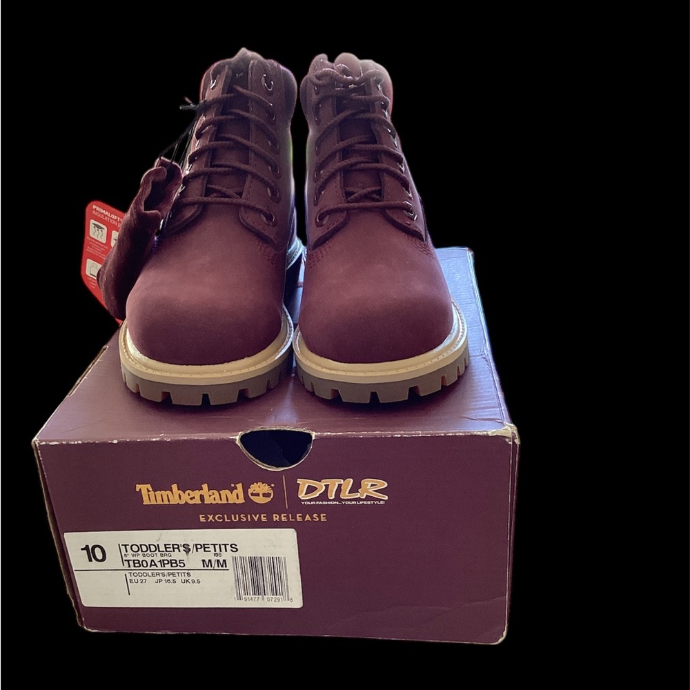 NIB-Timberland DTLR Exclusive Release Maroon color suede toddler boots.